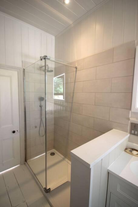 Downsview Villa Kingsdown  Exterior photo